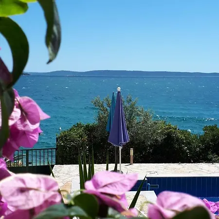Apartment Baumgartner Seget Vranjica